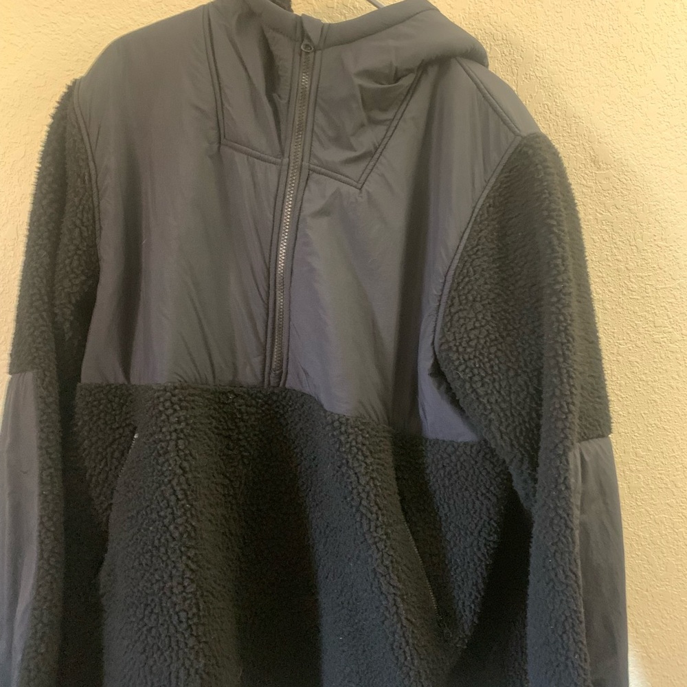 Dakine fleece pull over hoodie